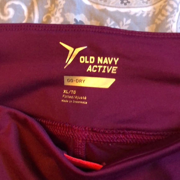 Old Navy active leggings - Picture 4 of 4